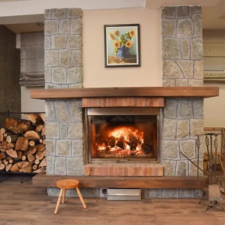 Mramor Bed & Breakfast 3*