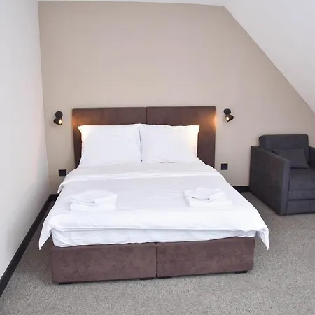 Mramor Bed & Breakfast *