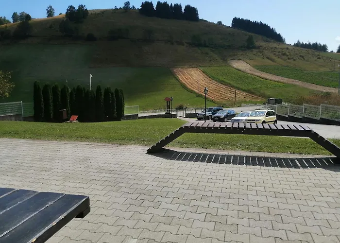 Mramor לינה וארוחת בוקר 3*